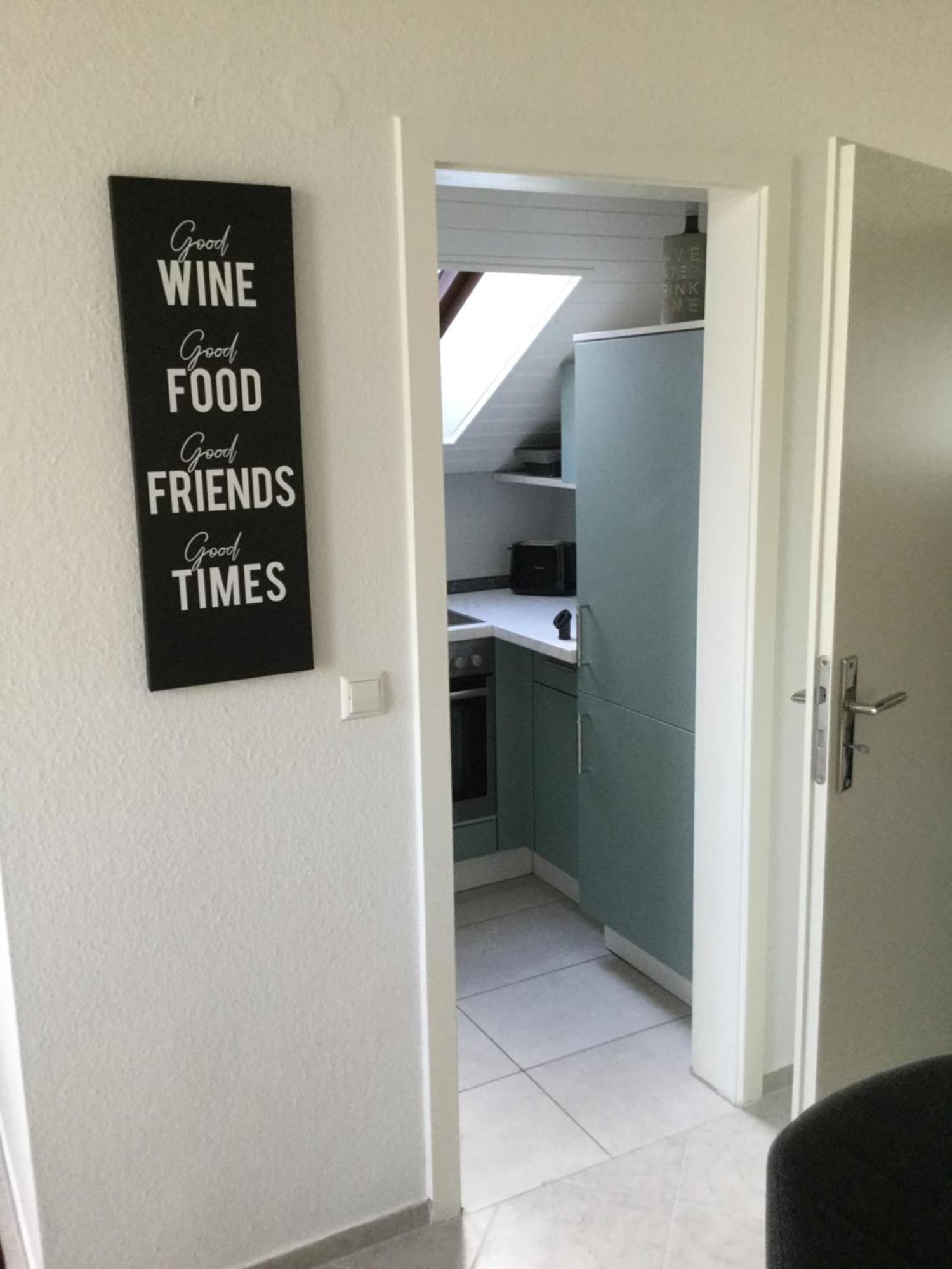 Zentrale Ferienwohnung Am Buhlschen Park In Deidesheim Exterior foto