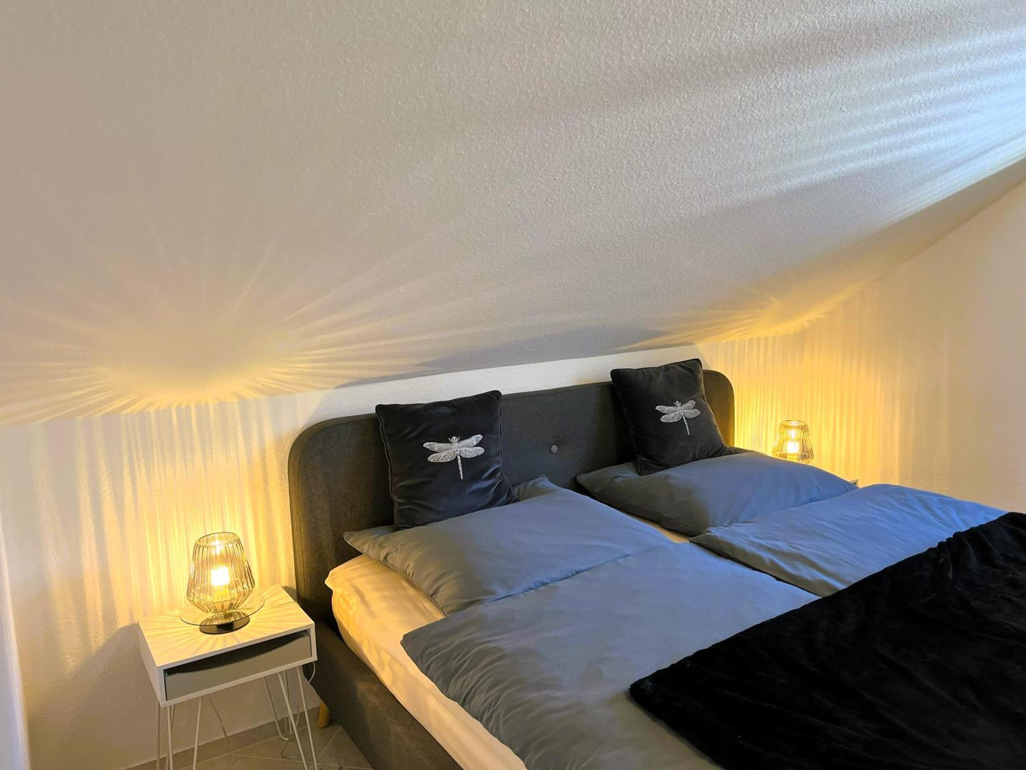 Zentrale Ferienwohnung Am Buhlschen Park In Deidesheim Exterior foto