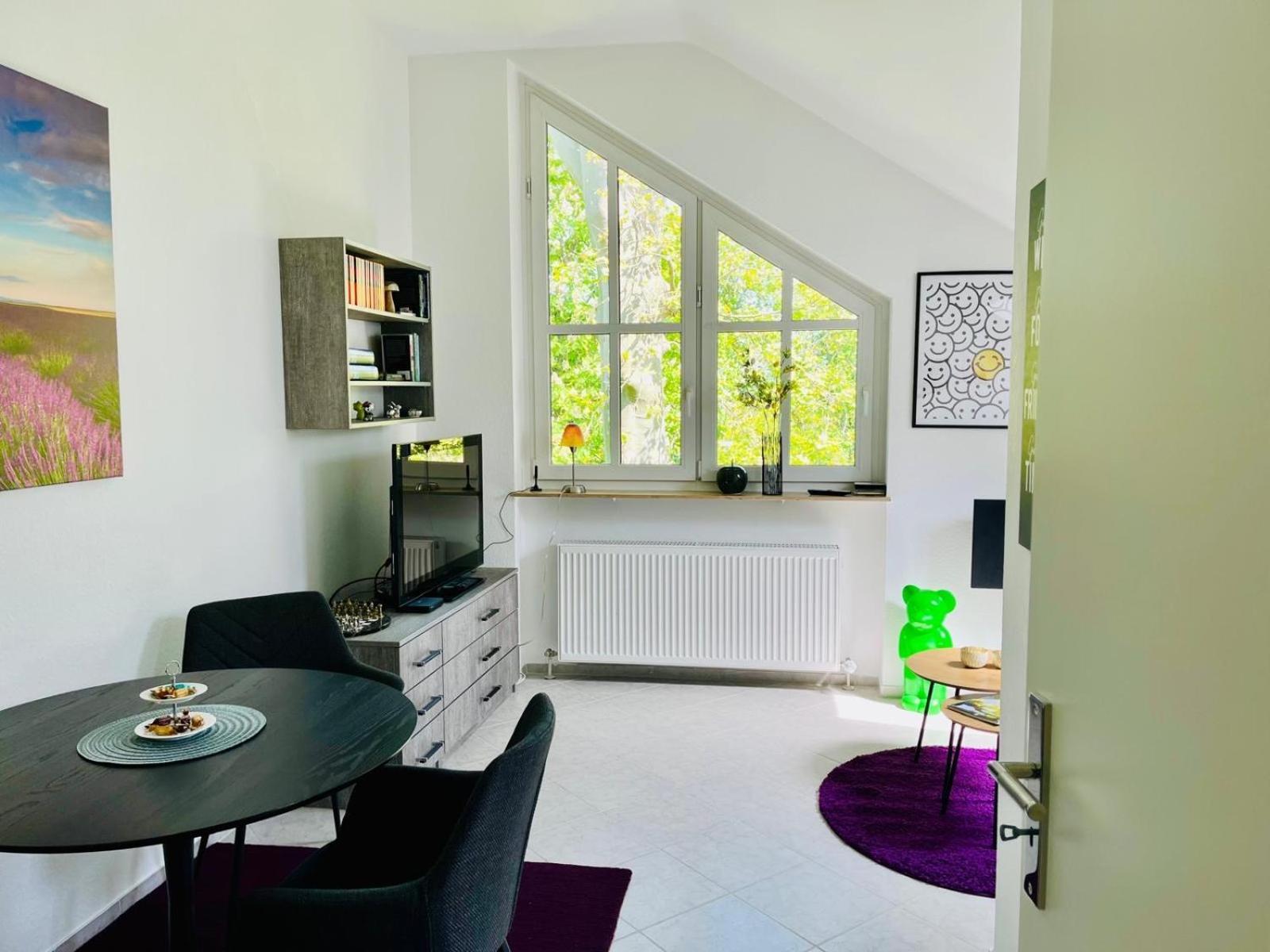 Zentrale Ferienwohnung Am Buhlschen Park In Deidesheim Exterior foto